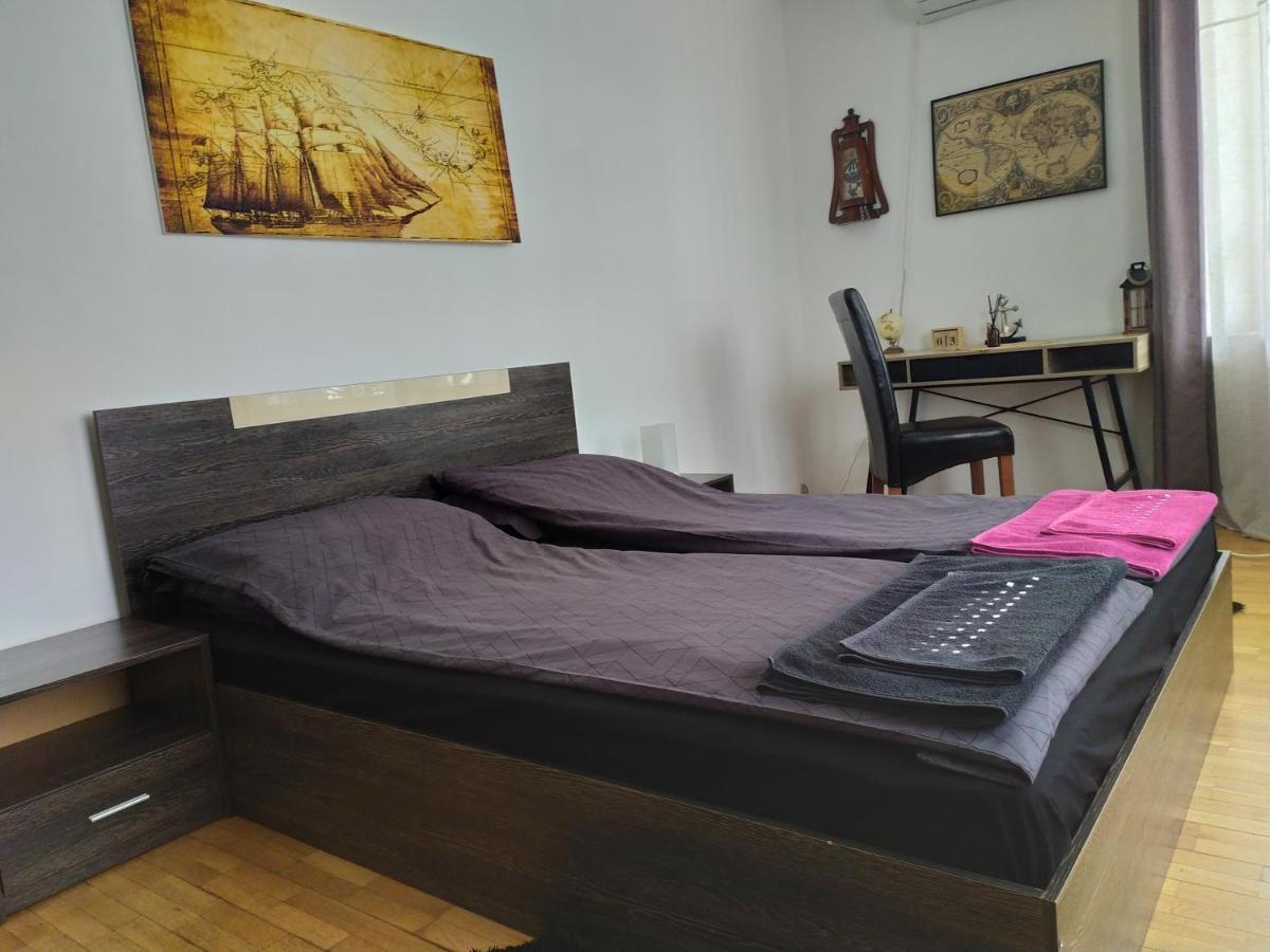 Apartament Bogoslovovi Varna ภายนอก รูปภาพ