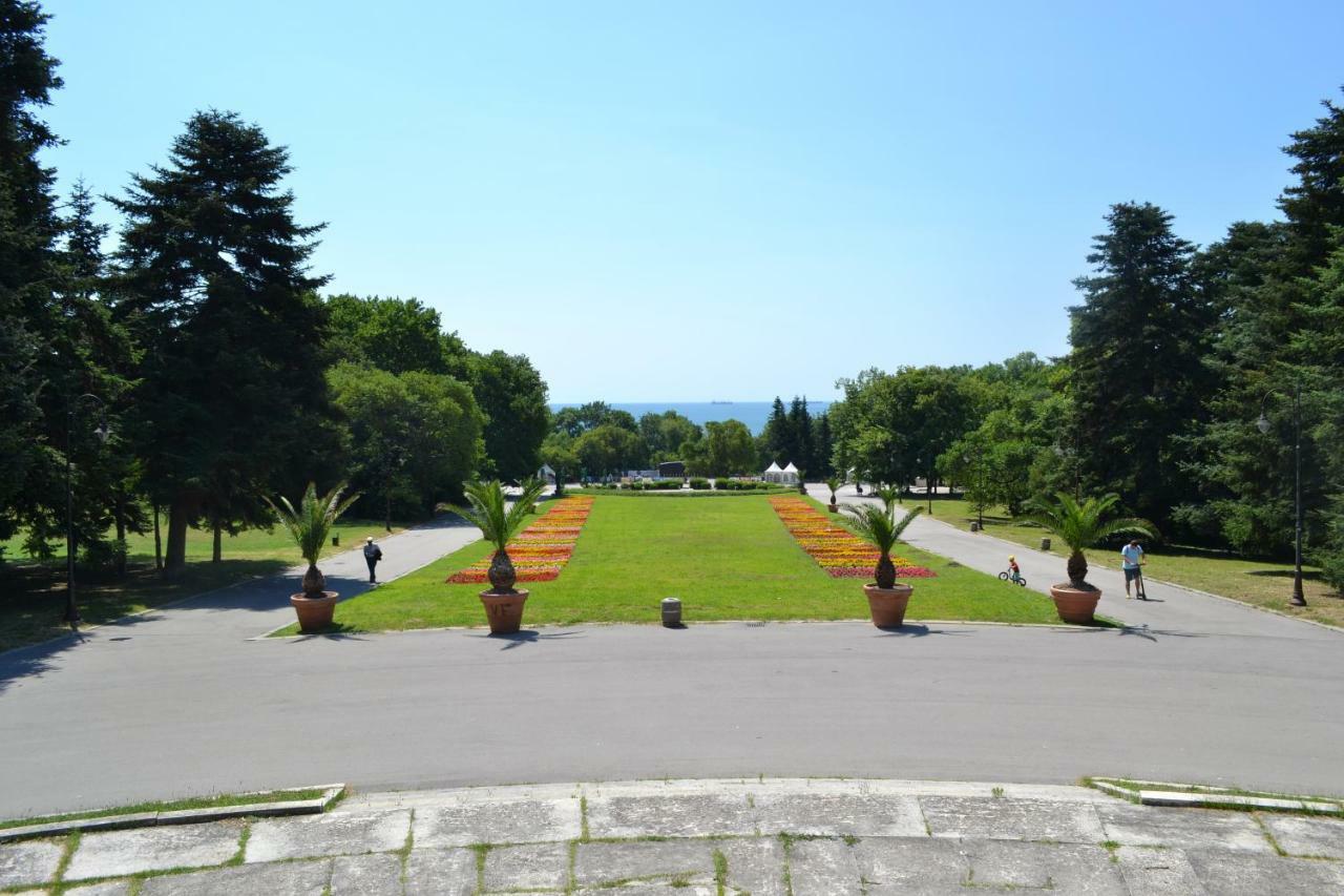 Apartament Bogoslovovi Varna ภายนอก รูปภาพ